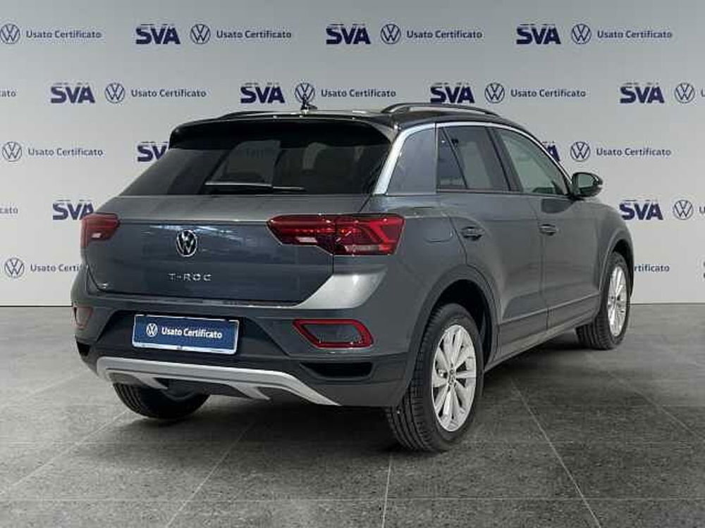 Volkswagen T-Roc nuova a Ravenna (4)