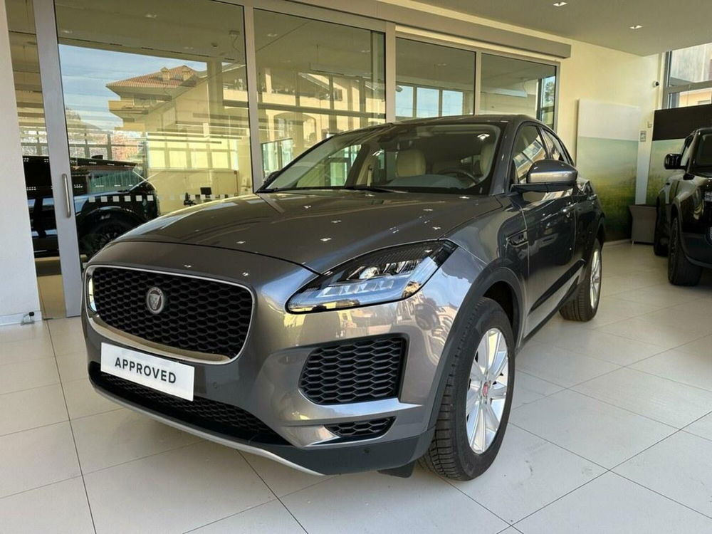 Jaguar E-Pace usata a Varese (11)