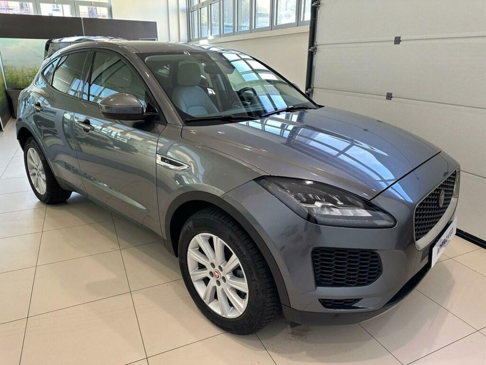 Jaguar E-Pace usata a Varese (2)