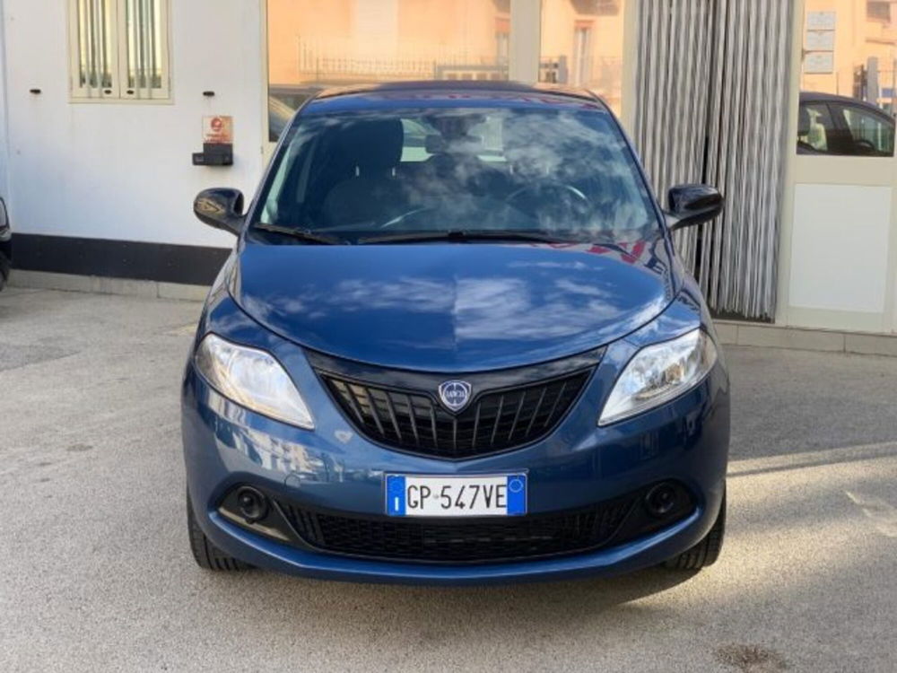 Lancia Ypsilon usata a Trapani (2)