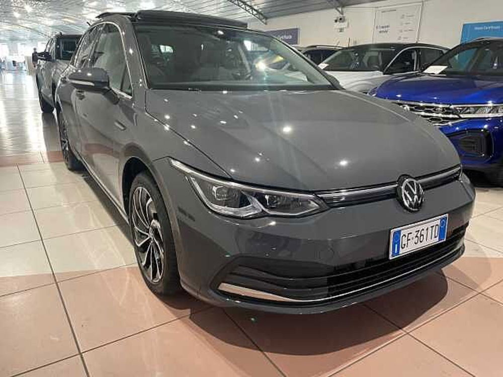 Volkswagen Golf Variant usata a Genova (6)