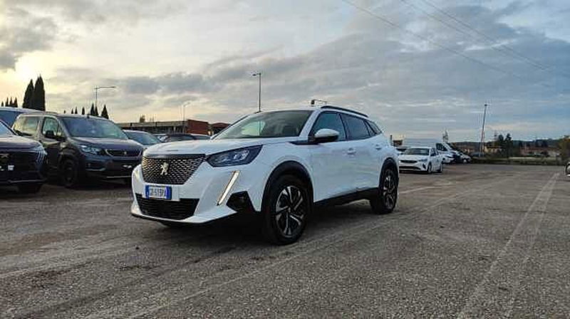 Peugeot 2008 PureTech 100 S&amp;S Allure Pack  del 2021 usata a Empoli