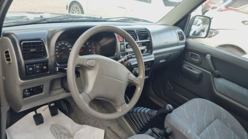 Suzuki Jimny usata a Savona (15)