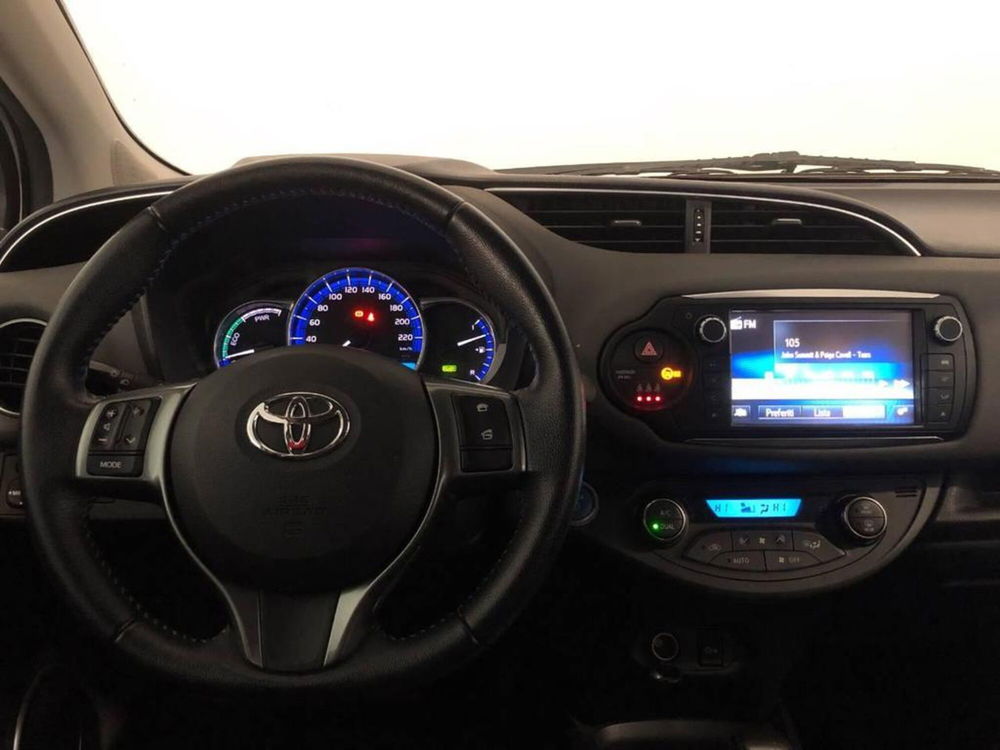 Toyota Yaris usata a Torino (10)