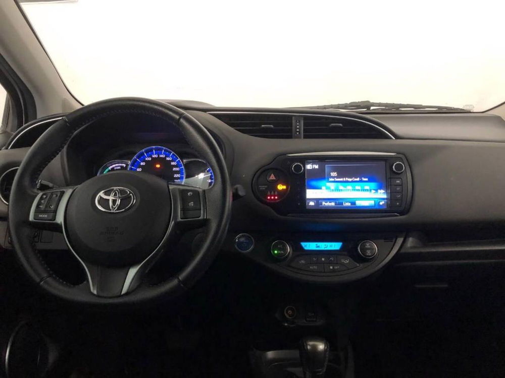 Toyota Yaris usata a Torino (9)