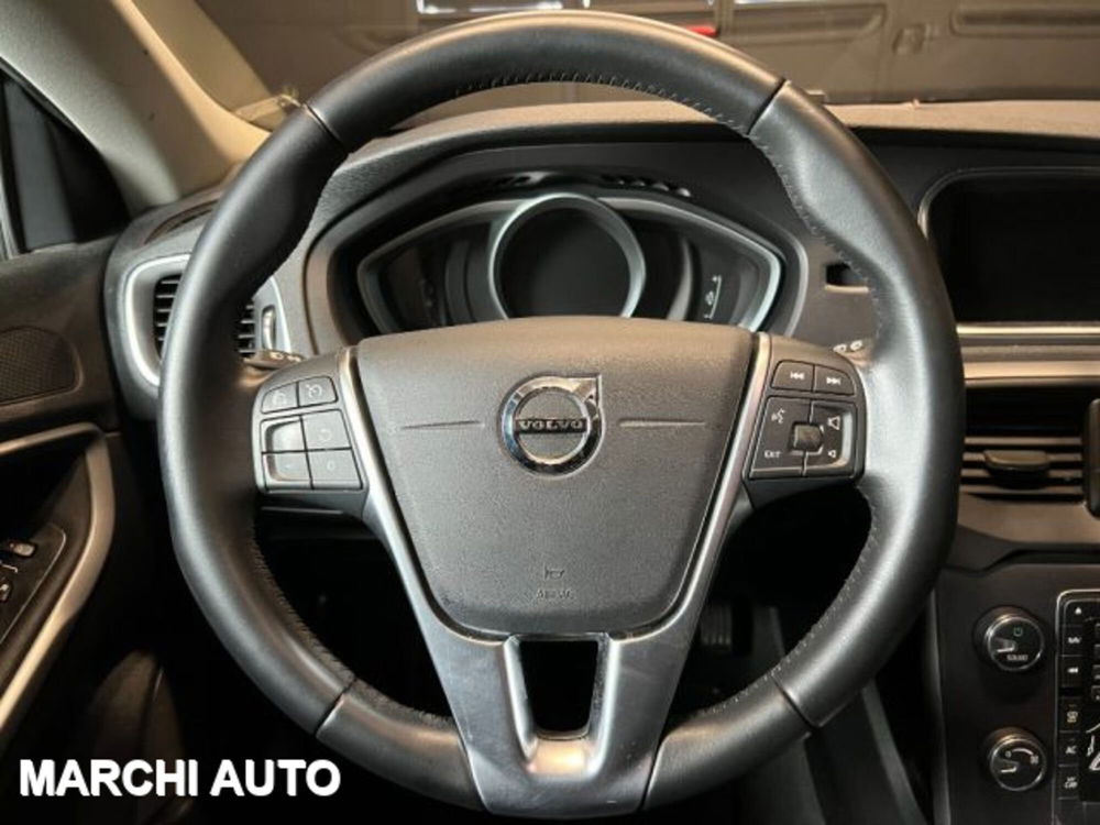 Volvo V40 usata a Perugia (14)