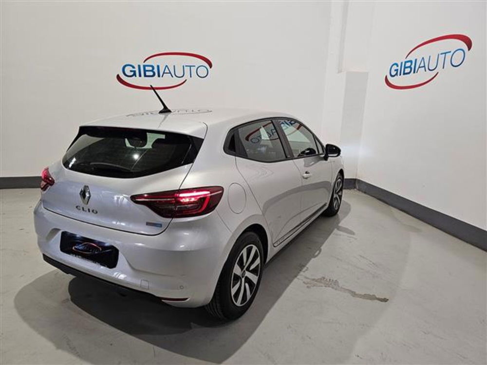 Renault Clio usata a Palermo (8)