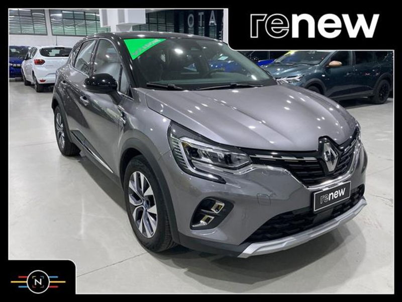 Renault Captur Plug-in Hybrid E-Tech 160 CV Intens  del 2021 usata a Vaiano Cremasco