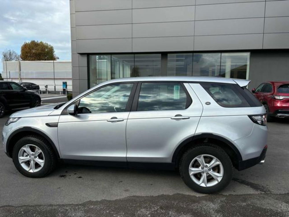 Land Rover Discovery Sport usata a Lucca (3)