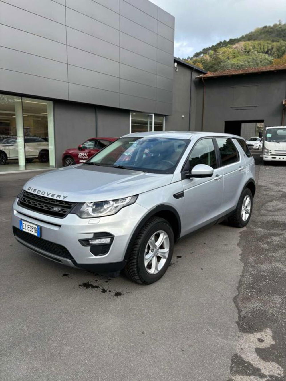 Land Rover Discovery Sport usata a Lucca (5)