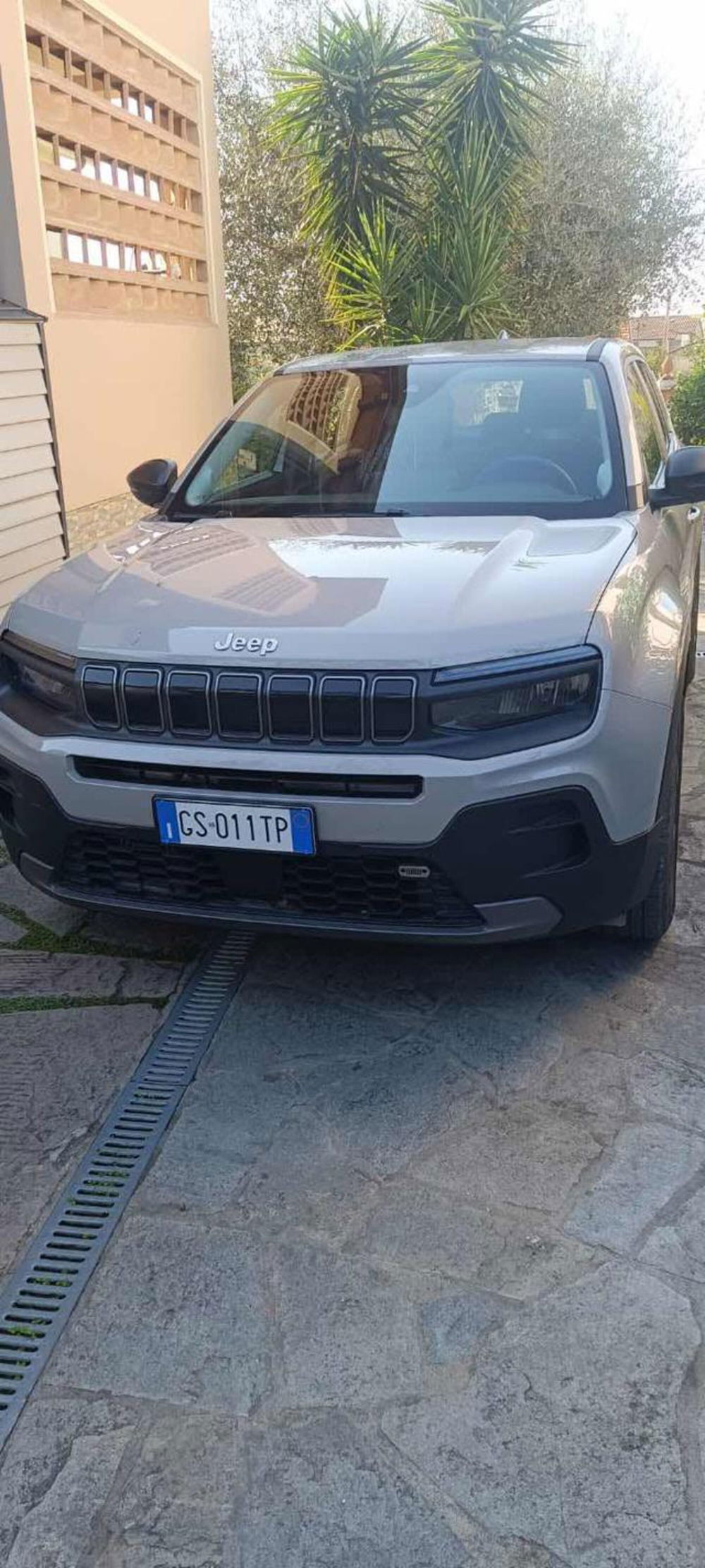 Jeep Avenger usata a Lucca