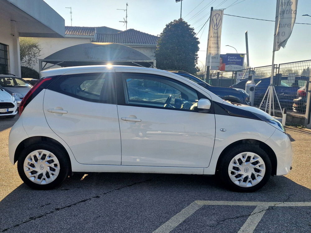 Toyota Aygo usata a Varese (4)