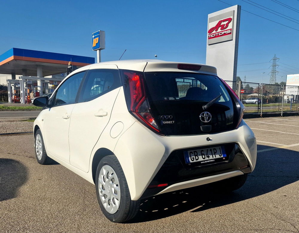 Toyota Aygo usata a Varese (7)