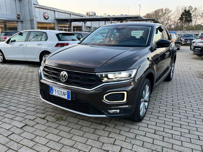 Volkswagen T-Roc 1.5 TSI ACT DSG Style BlueMotion Technology  del 2019 usata a Milano