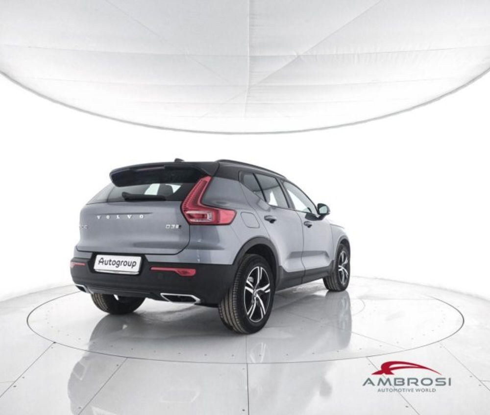 Volvo XC40 usata a Perugia (3)