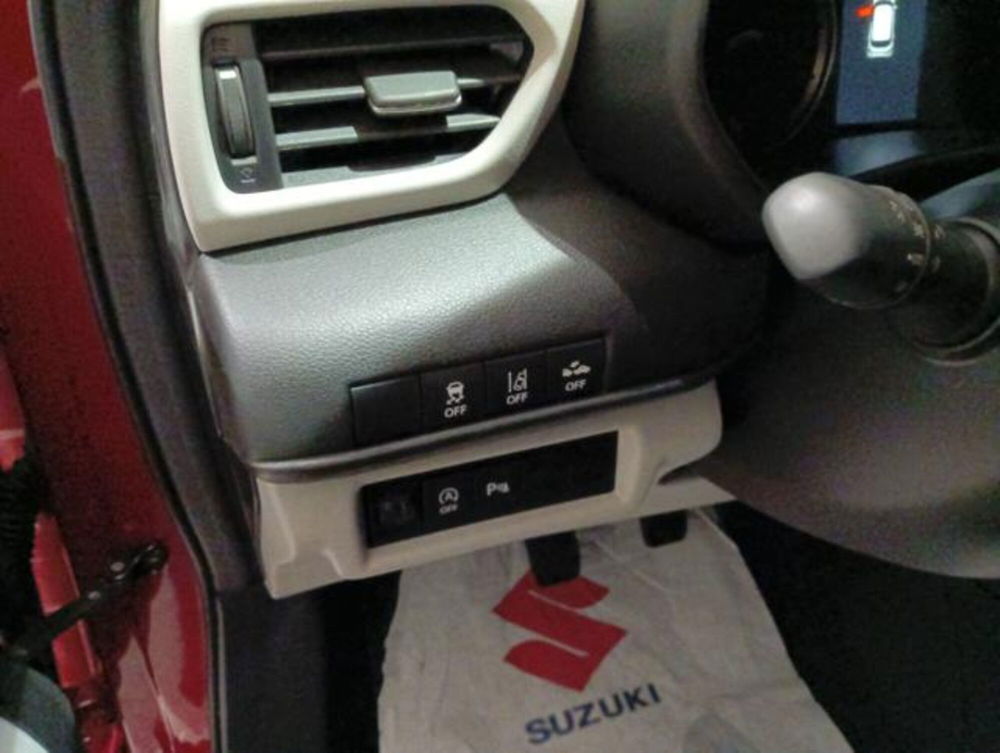 Suzuki Swift nuova a Milano (8)