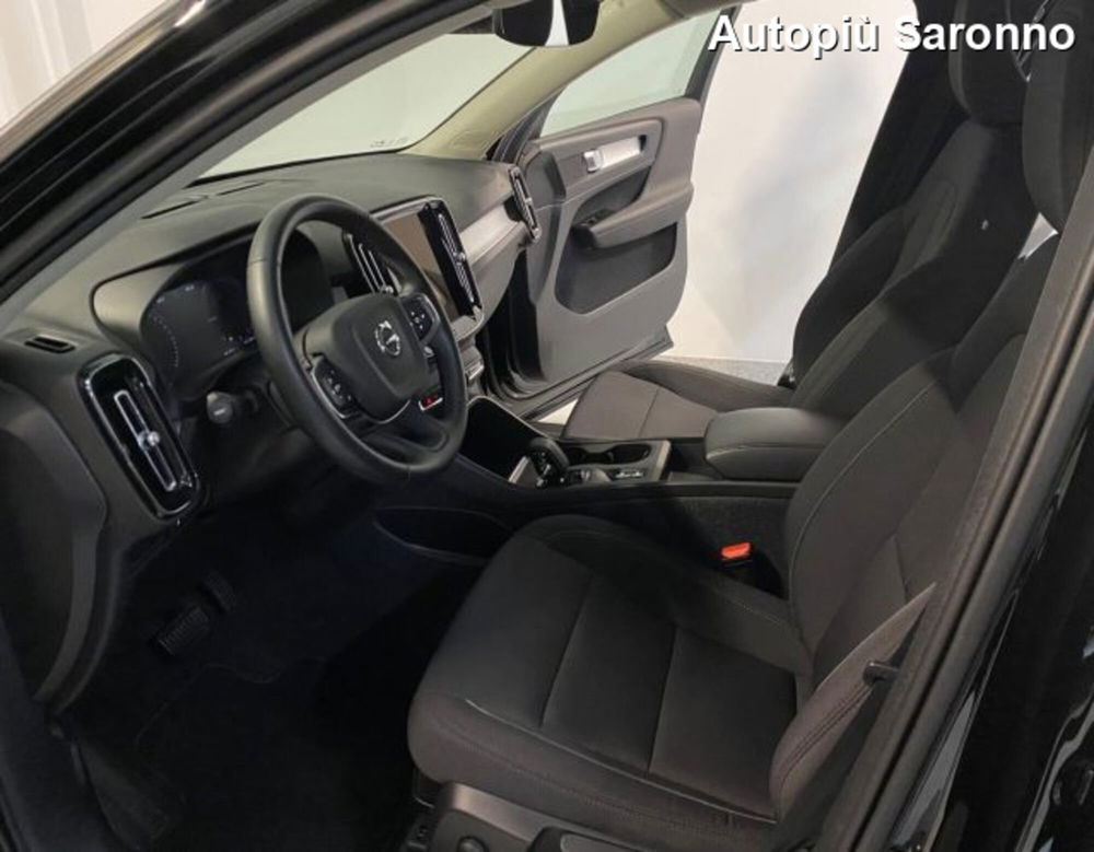 Volvo XC40 usata a Varese (12)