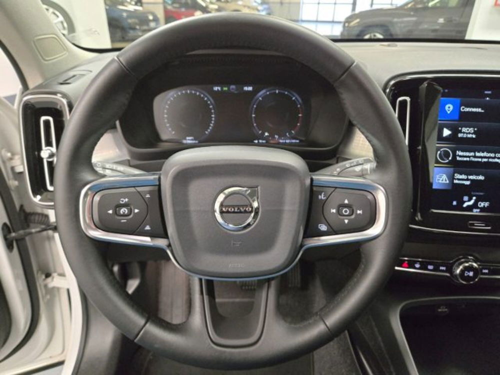 Volvo XC40 usata a Brescia (13)