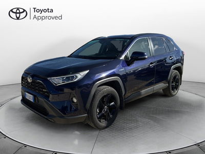 Toyota Rav4 Hybrid 4WD Lounge  del 2019 usata a Ragusa