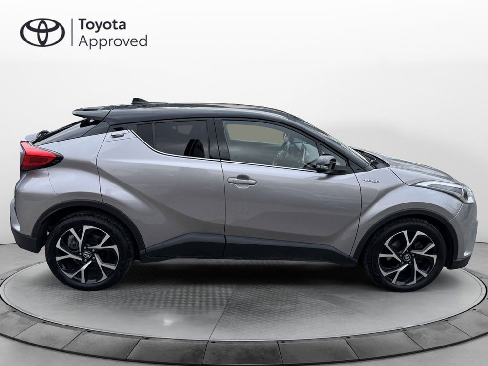 Toyota Toyota C-HR usata a Como (13)