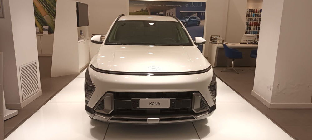 Hyundai Kona usata a Napoli