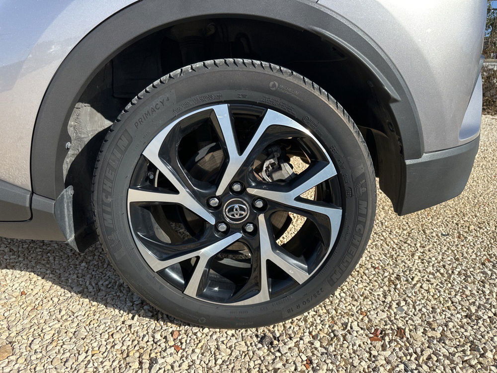 Toyota Toyota C-HR usata a Ragusa (5)