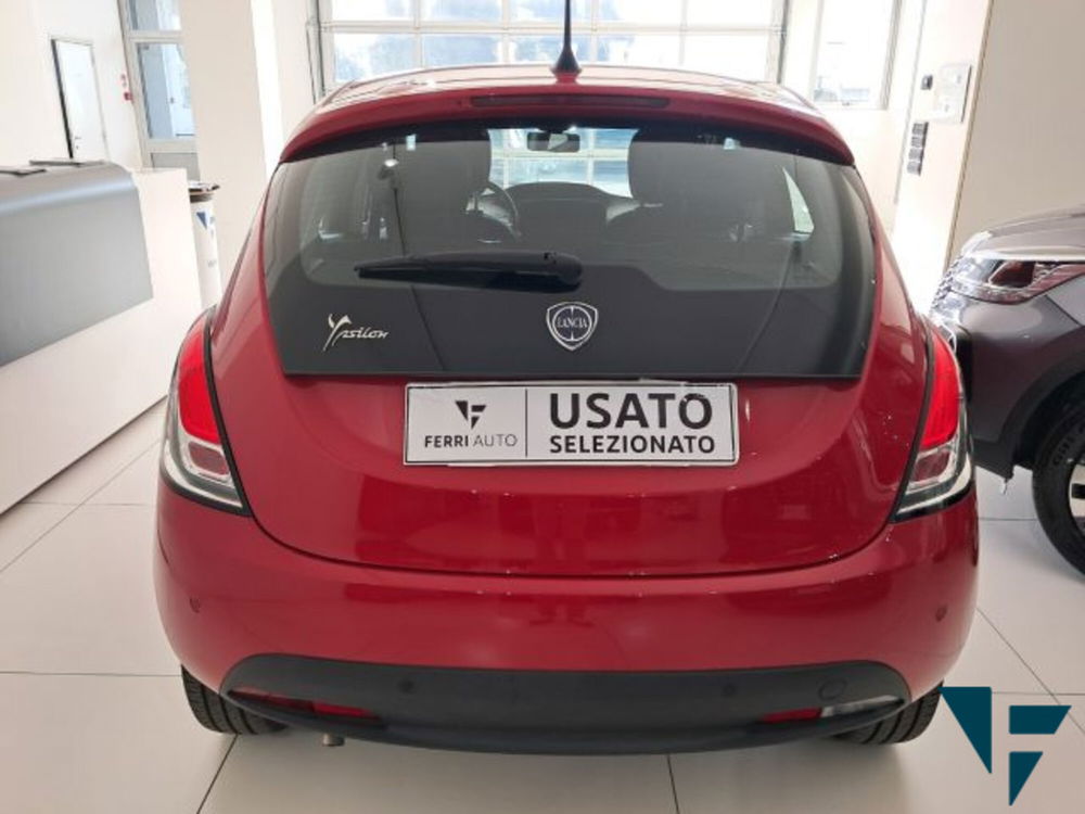 Lancia Ypsilon usata a Treviso (5)