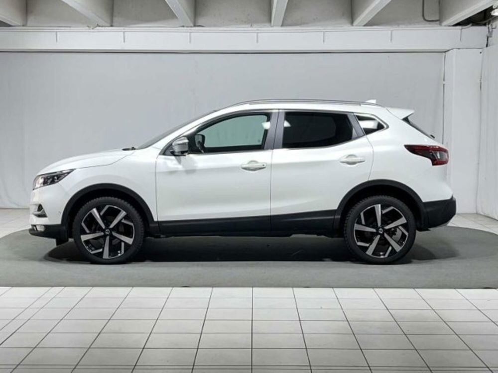 Nissan Qashqai usata a Sondrio (2)