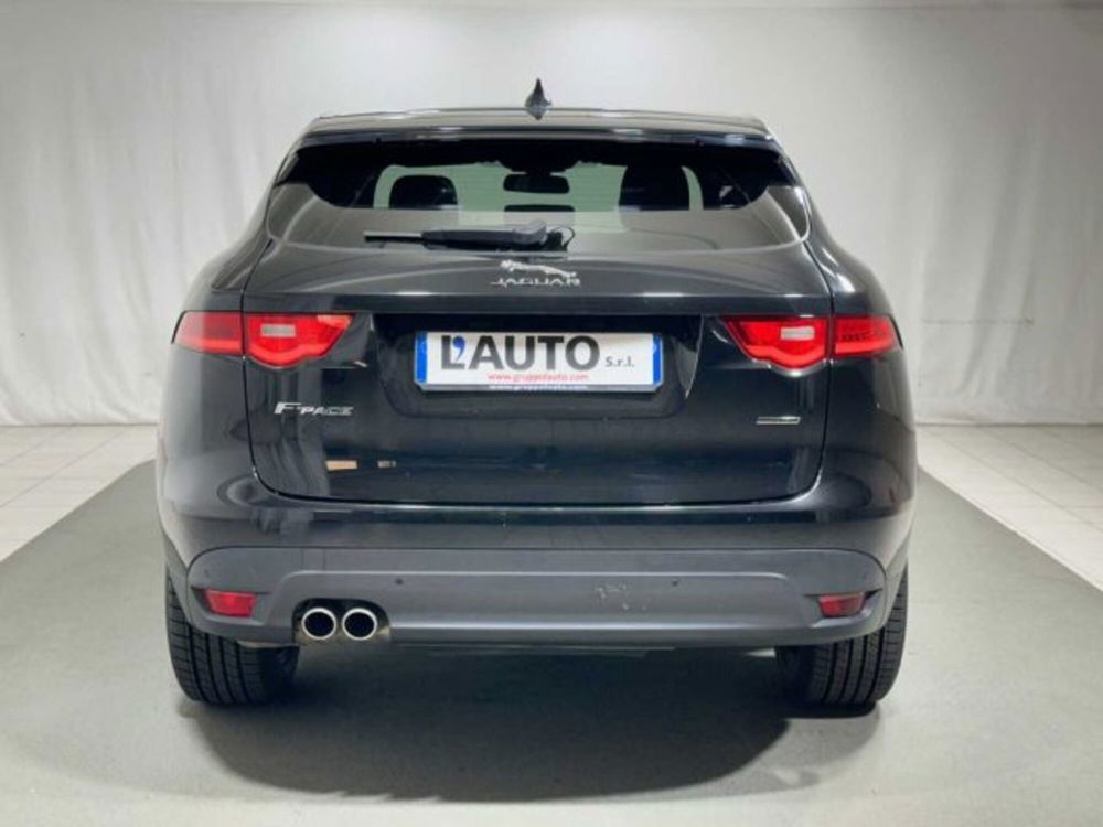 Jaguar F-Pace usata a Sondrio (4)