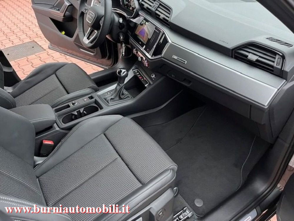 Audi Q3 Sportback nuova a Milano (12)