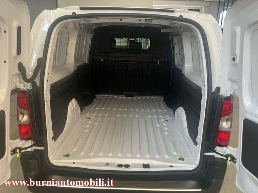 Toyota Proace City nuova a Milano (11)