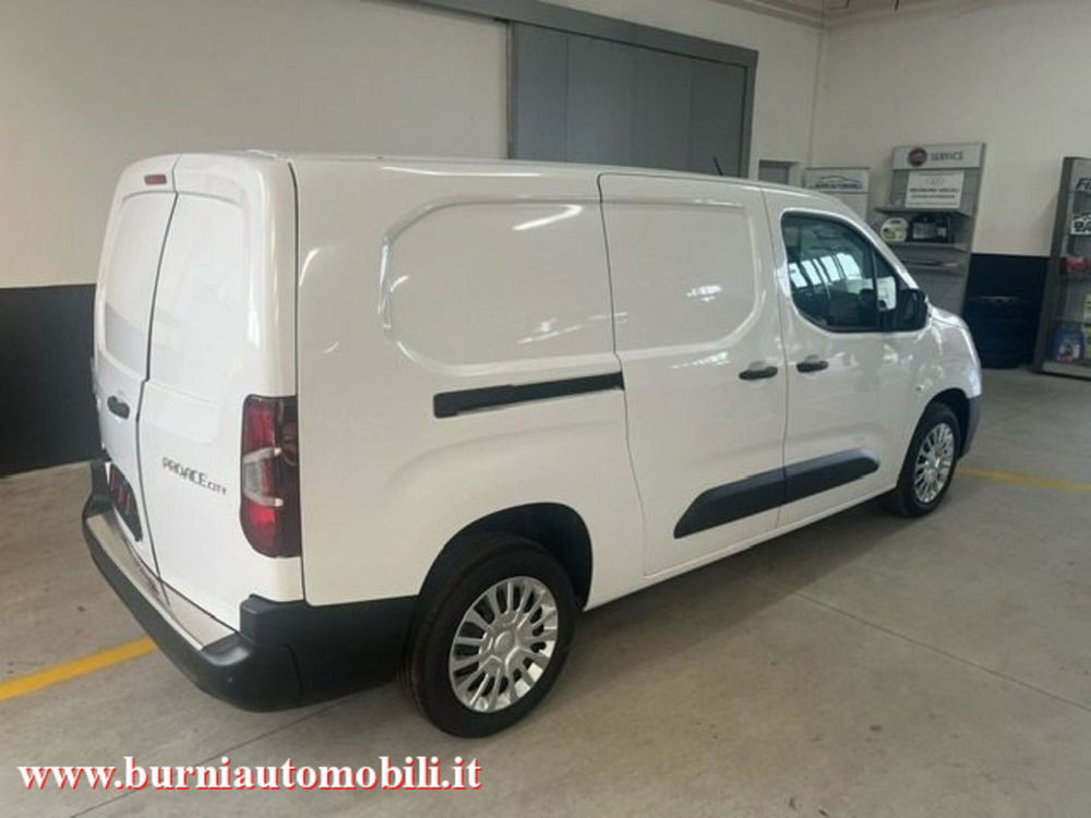 Toyota Proace City nuova a Milano (3)