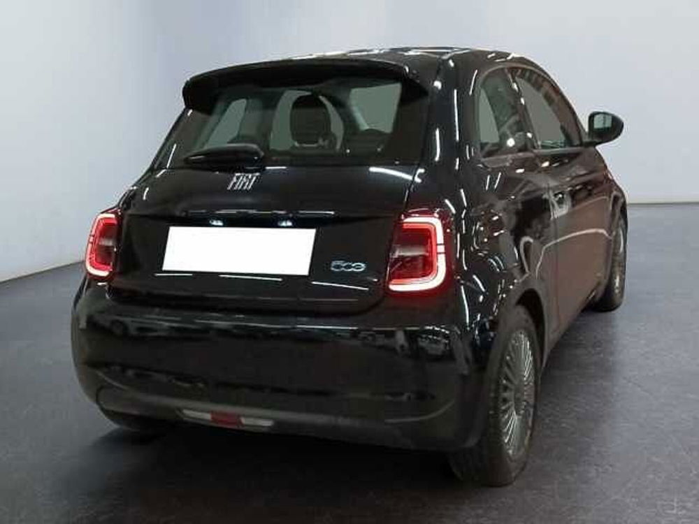 Fiat 500e usata a Lucca (2)