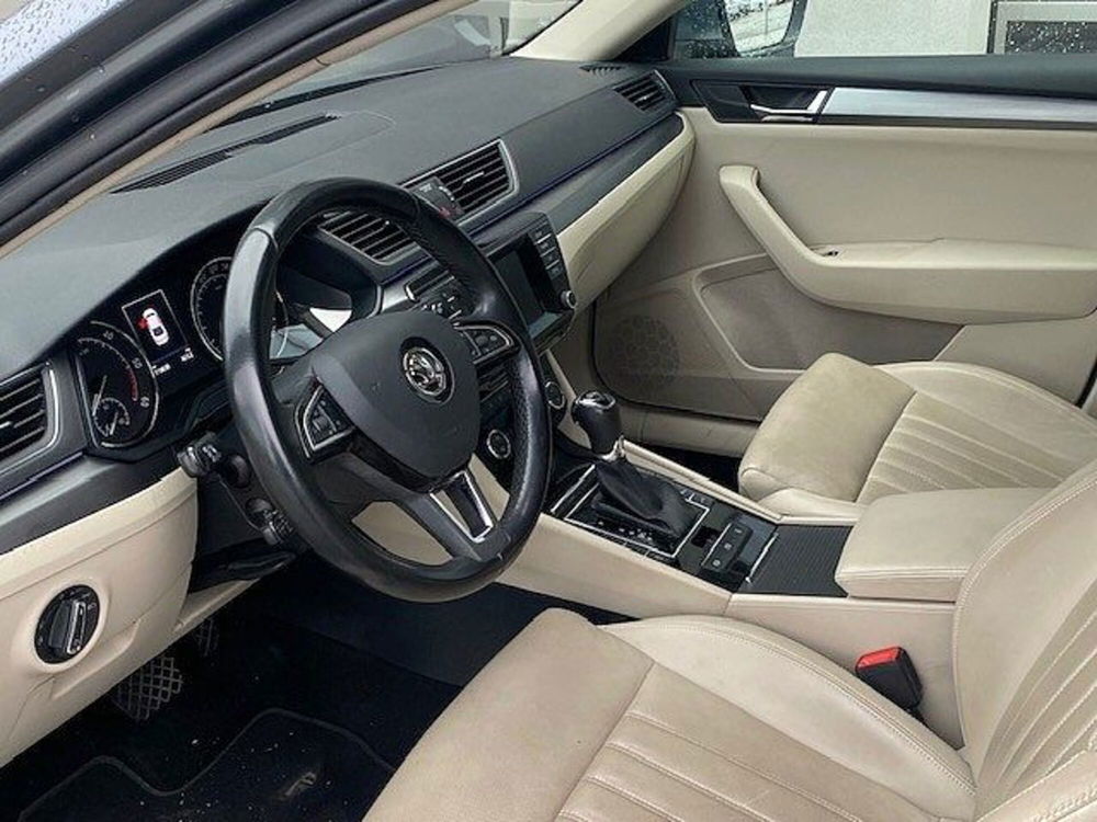 Skoda Superb usata a Verona (8)