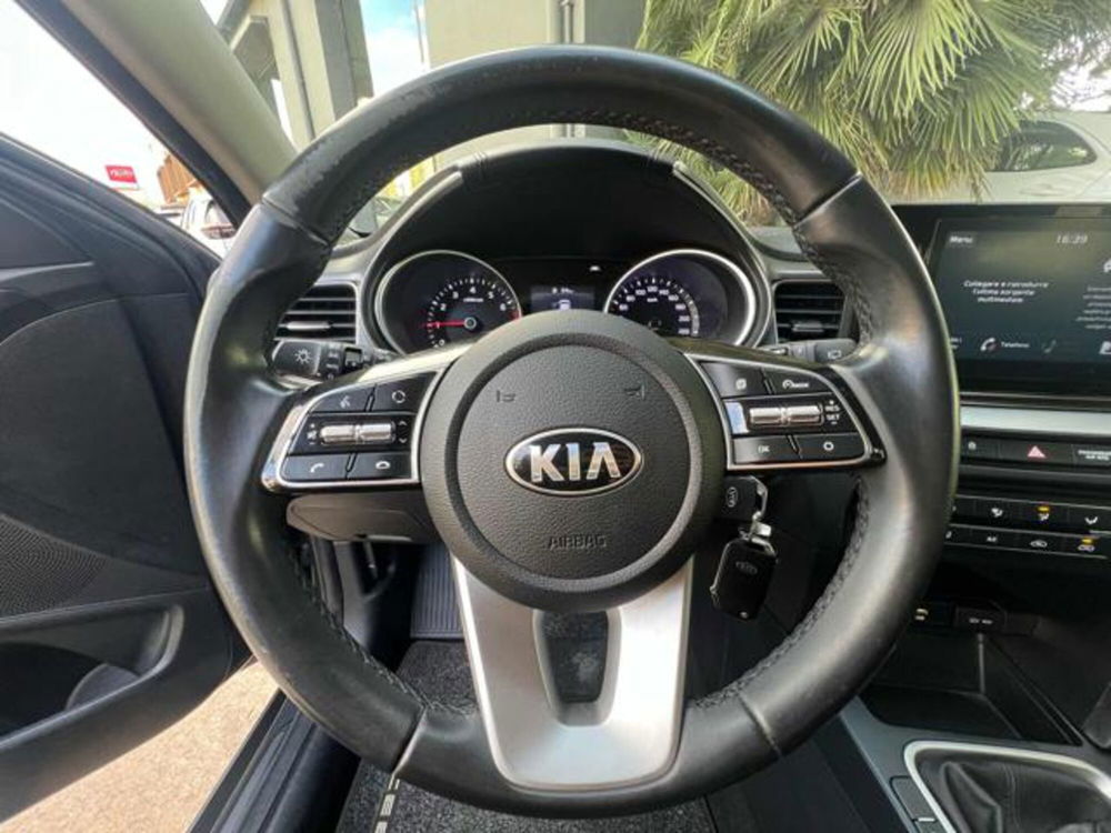 Kia XCeed usata a Sassari (13)