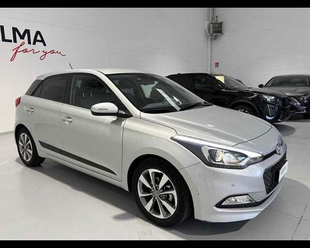 Hyundai i20 usata a Milano (3)