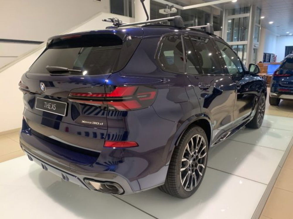 BMW X5 nuova a Lecce (6)