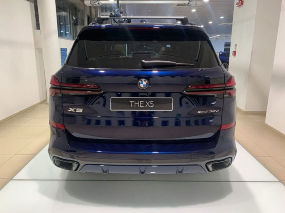 BMW X5 nuova a Lecce (7)