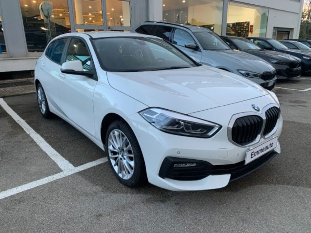 BMW Serie 1 usata a Lecce (3)