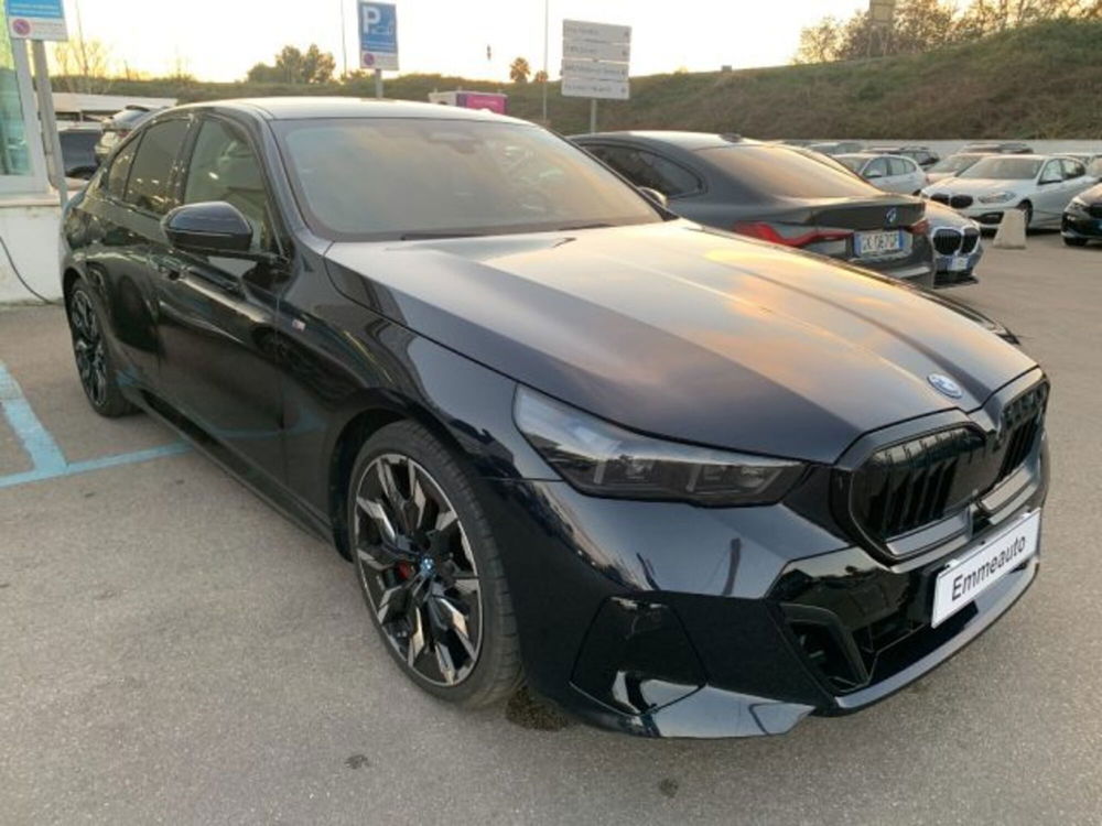 BMW i5 Touring usata a Lecce (3)