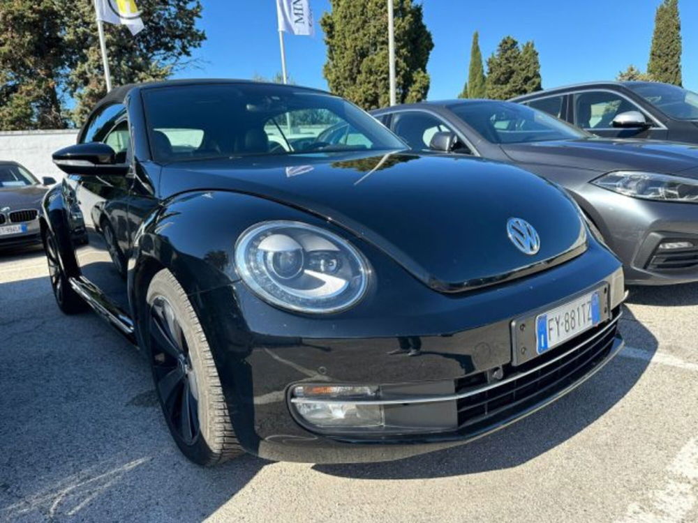 Volkswagen Maggiolino Cabrio usata a Lecce (5)