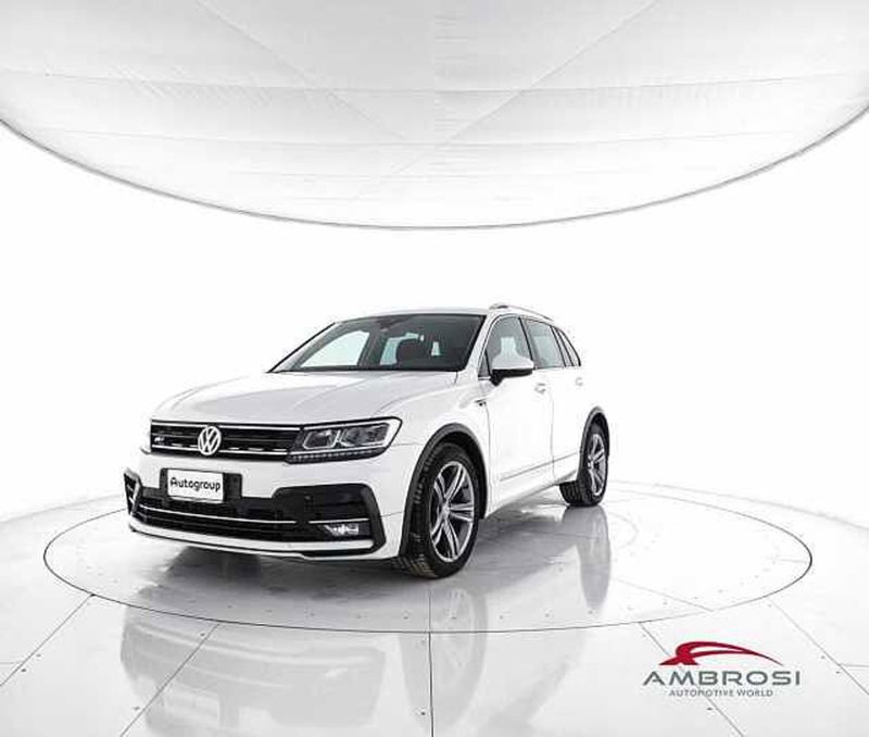 Volkswagen Tiguan 1.6 TDI SCR Sport BlueMotion Technology  del 2018 usata a Viterbo