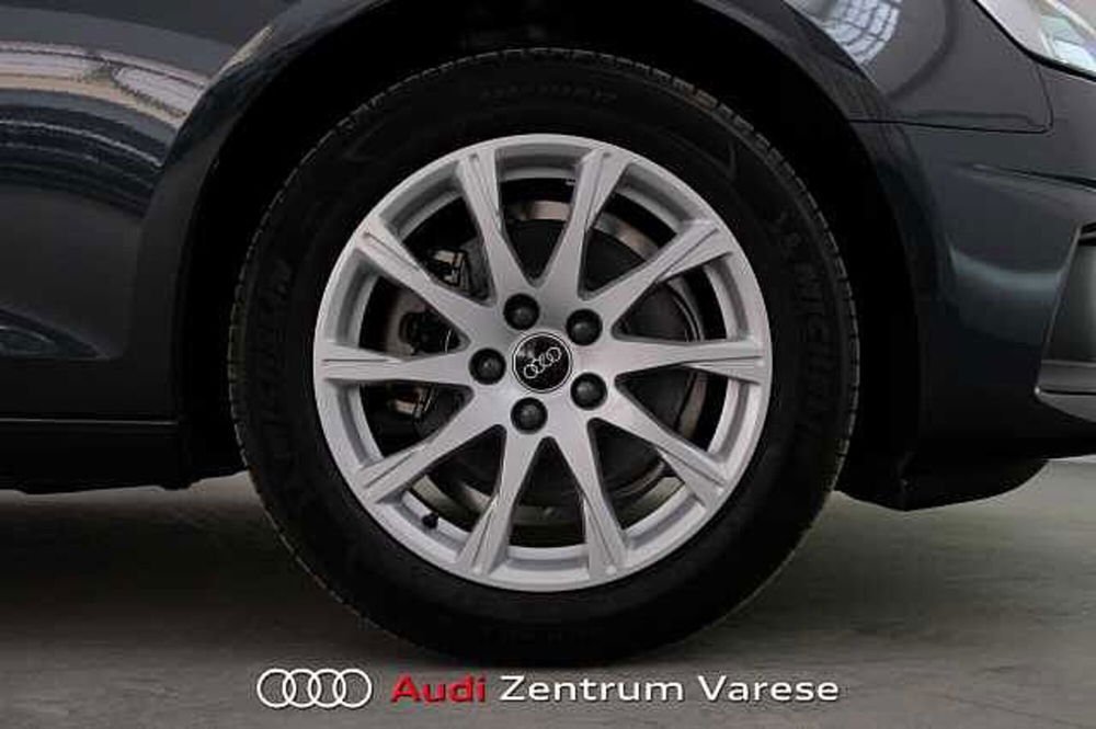 Audi A4 Avant nuova a Varese (3)