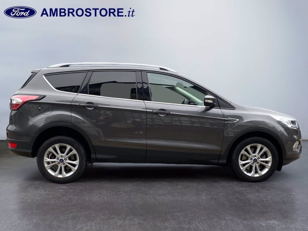 Ford Kuga usata a Milano (4)