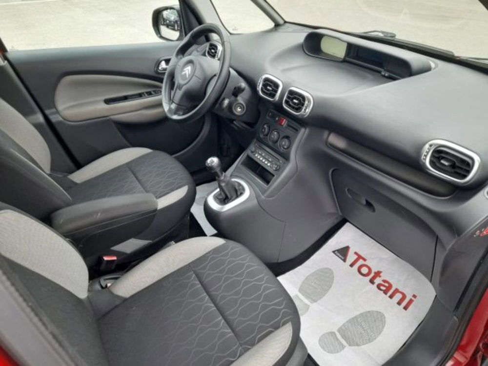 Citroen C3 Picasso usata a L'Aquila (9)