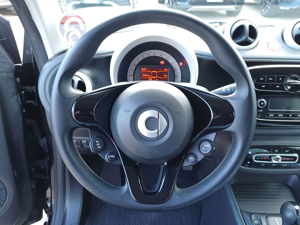 smart Fortwo usata a Genova (13)