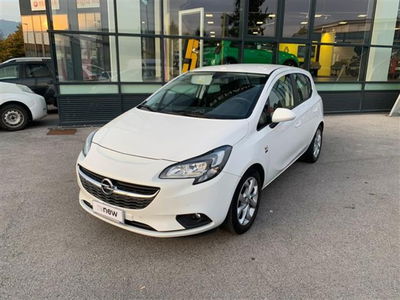 Opel Corsa 1.4 90CV GPL Tech 5 porte Black Edition  del 2019 usata a Asti