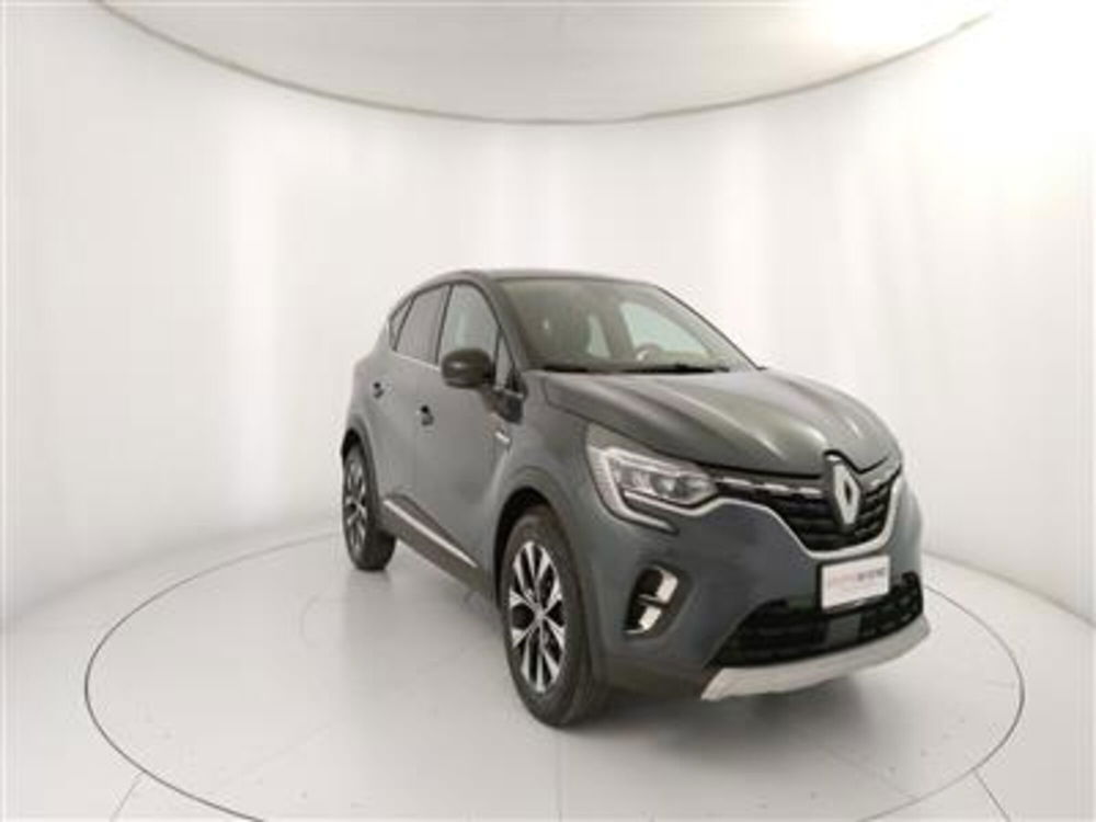 Renault Captur usata a Bari (11)