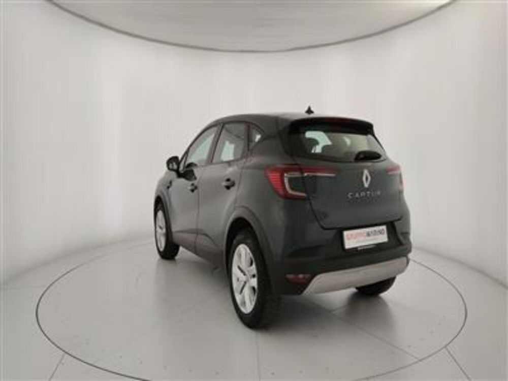 Renault Captur usata a Bari (5)