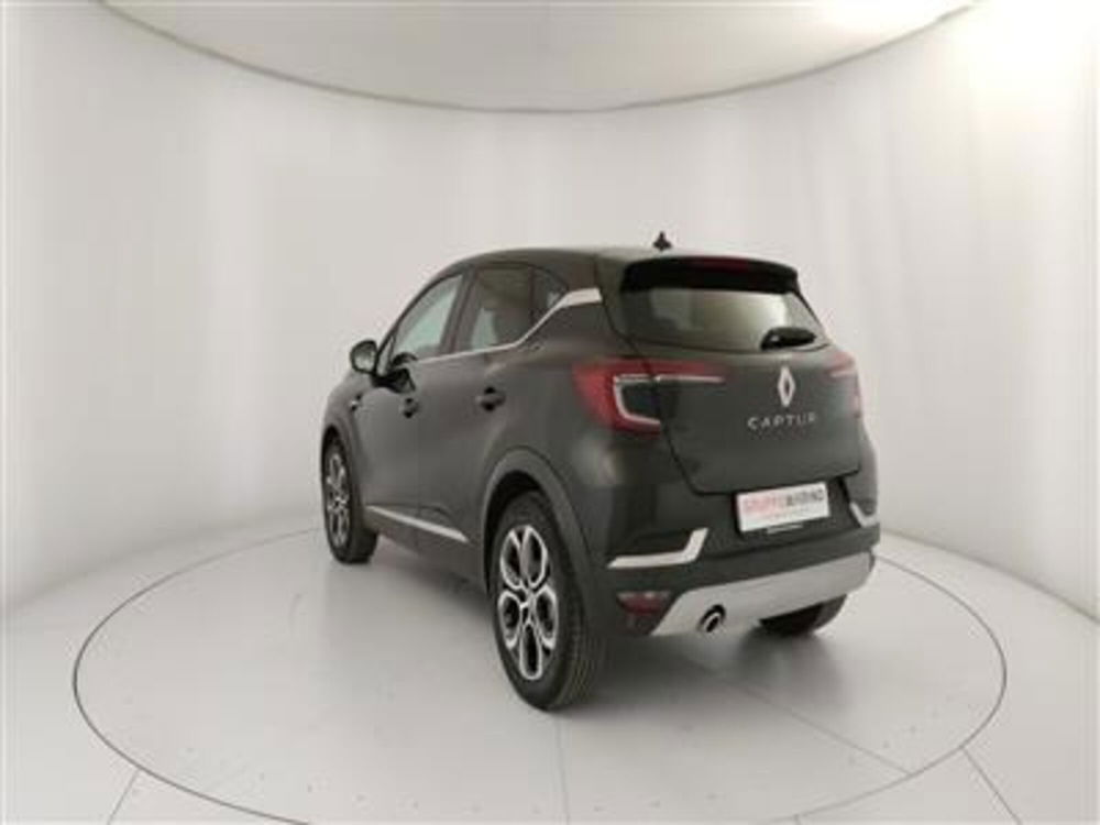 Renault Captur usata a Bari (5)